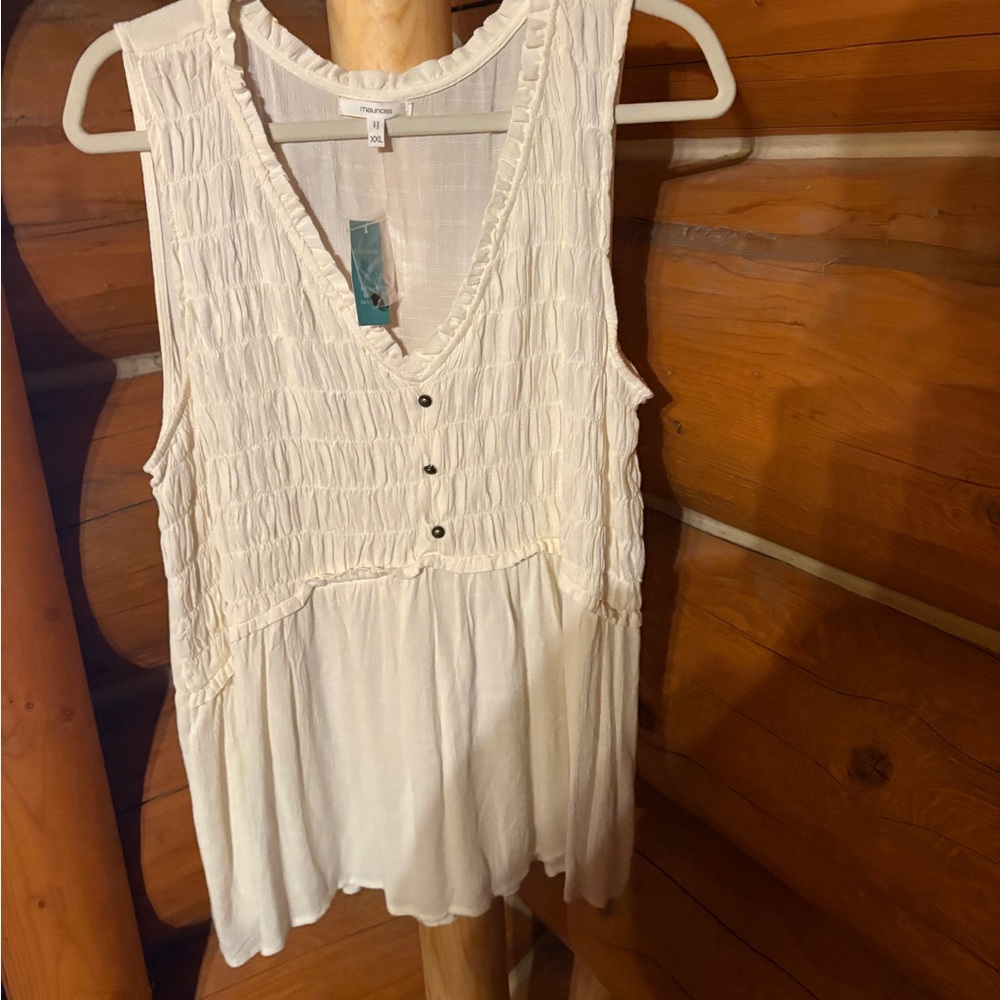 Maurice’s top xxlarge